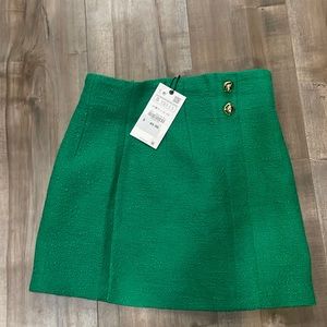 NWT green Zara skirt